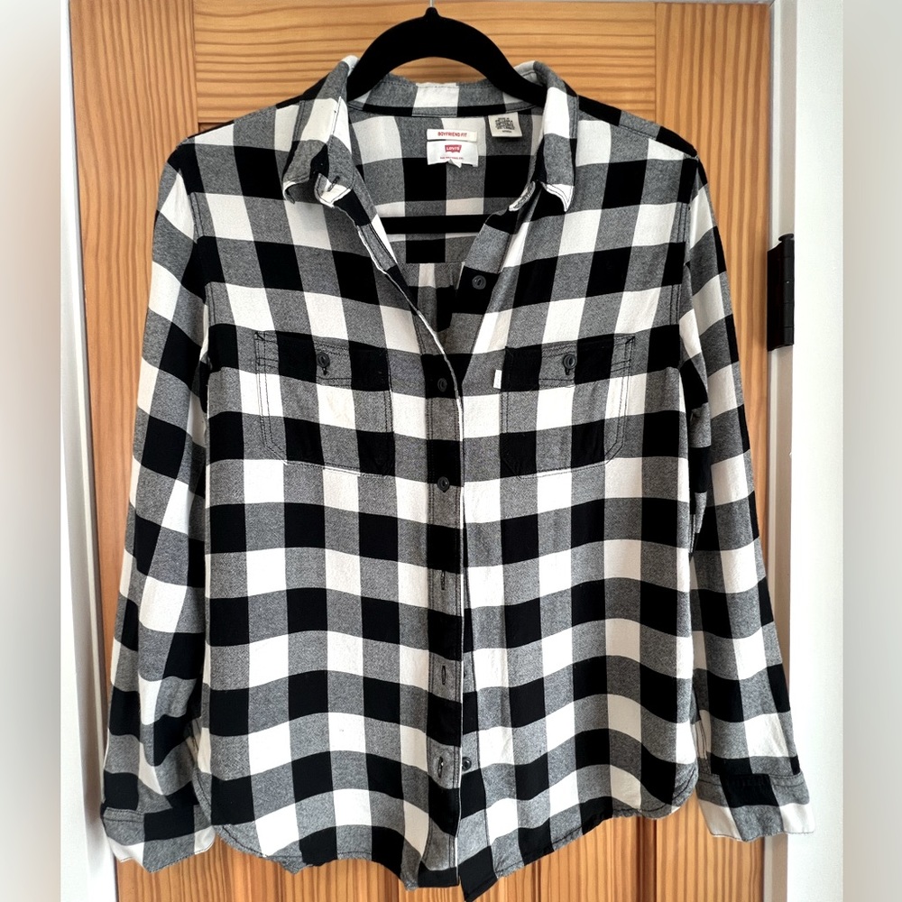Levi’s Super Soft Boyfriend Fit Black White Gingham Button-Down